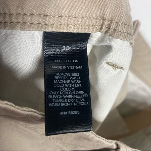 Express classic fit khaki shorts size 30 - Picture 4 of 4